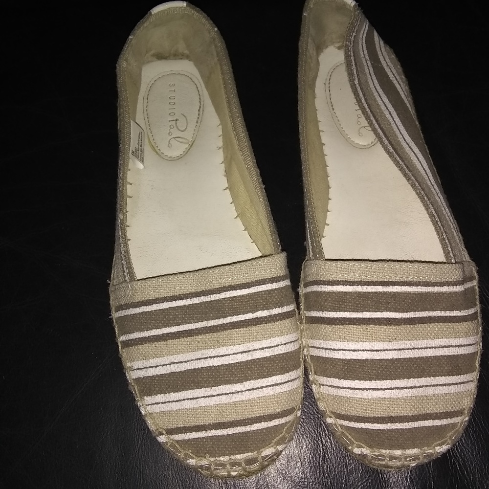 NWOT Studio Paolo Striped Flat Espadrille Size 6
